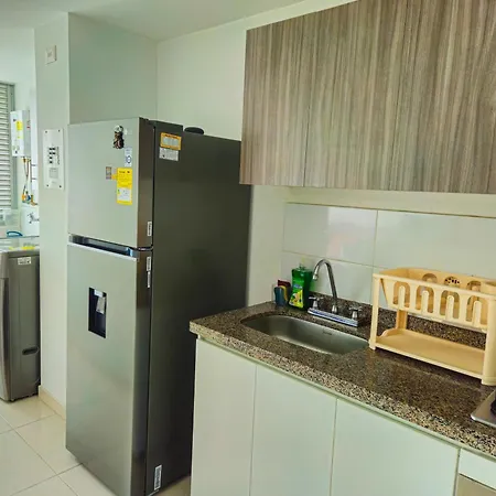 Apartamento Denier House Altos De Berlin - Parque Deportivo Ibagué Exterior foto