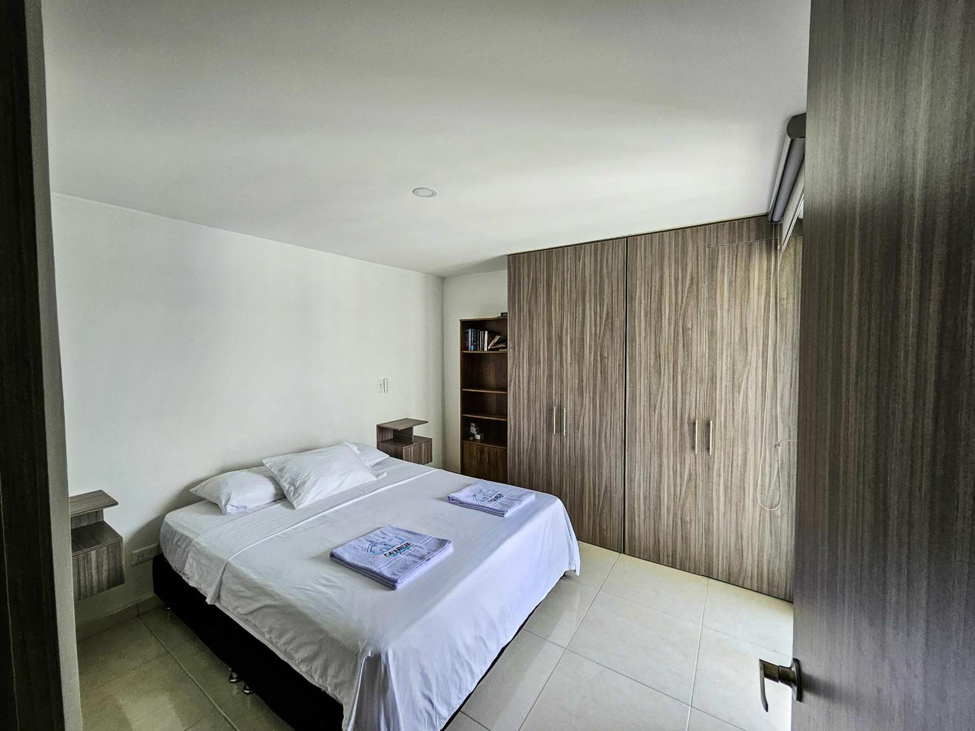 Denier House Altos De Berlin - Parque Deportivo Ibague